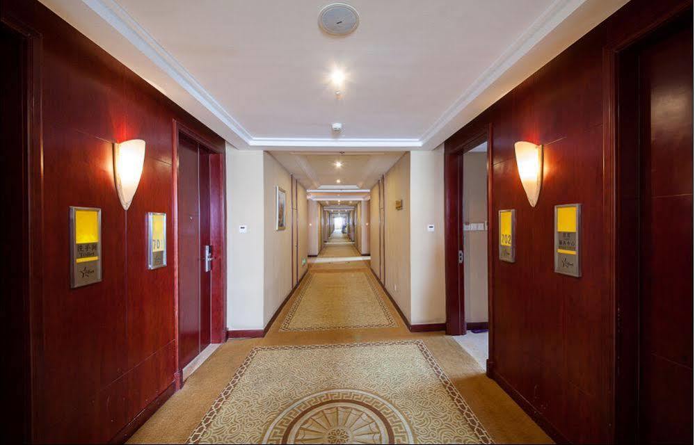 Forstar Hotel - North Renmin Road Chengdu Eksteriør bilde