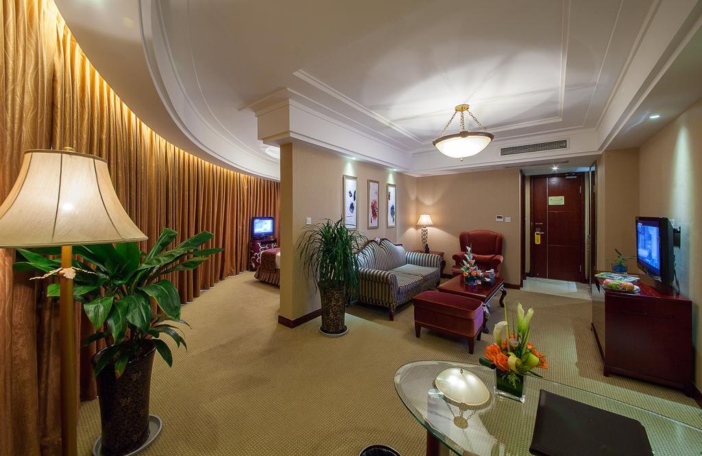 Forstar Hotel - North Renmin Road Chengdu Eksteriør bilde